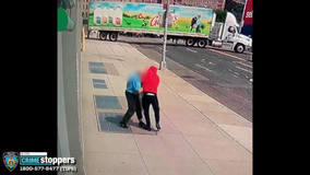 Video: 79-year-old man robbed in broad daylight on Bronx street