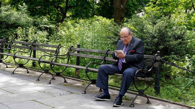 Rudy Giuliani faces ethics charges over Trump election role