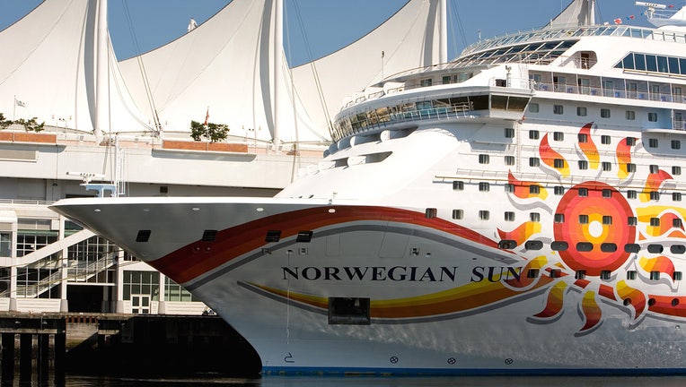 Norwegian Sun Cruise Ship vancouver