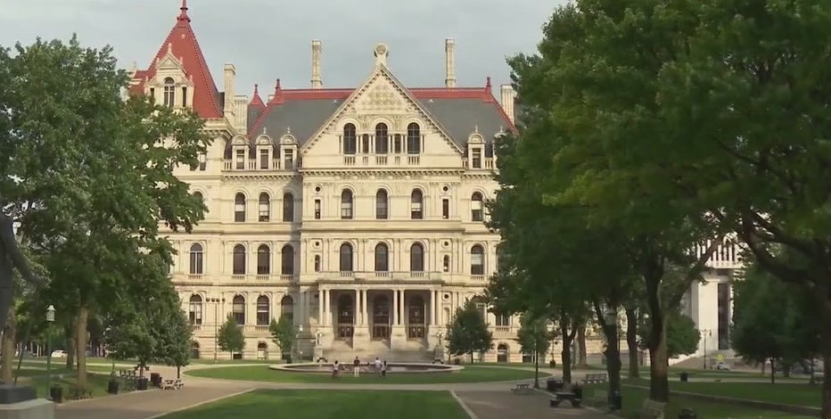 These New York laws are taking effect in 2025