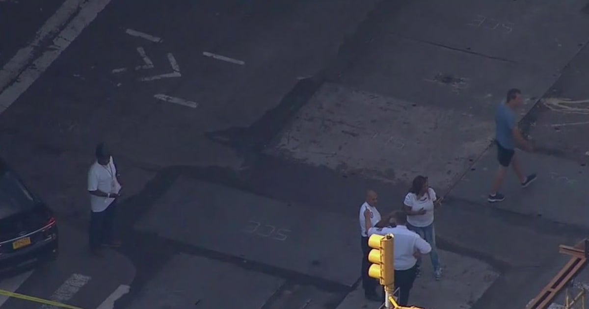 2 teens shot in East Harlem, one dead | FOX 5 New York