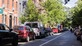 NYC drivers face fines for double parking and bus lane blocking