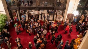 Met Opera drops vaccine requirement, still mandates masks