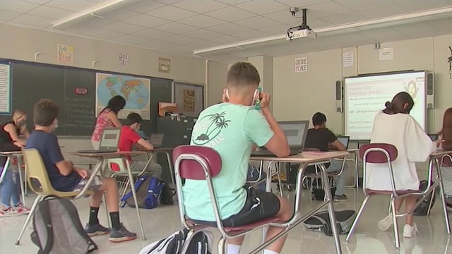 NYC schools to enroll 1,000 migrant children