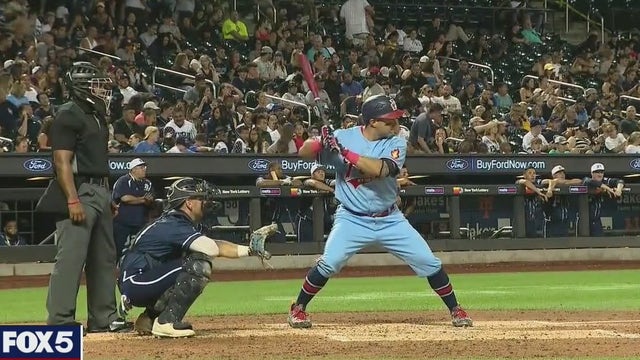 NYPD and FDNY face off in Battle of the Badges baseball game