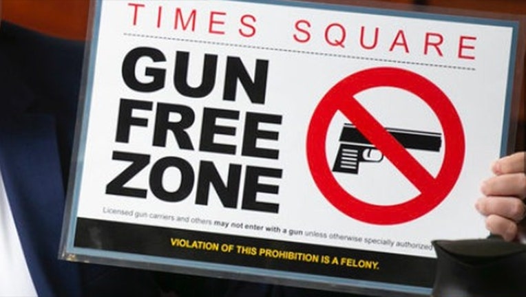 Times Square Gun Free Zone ?ve=1&tl=1