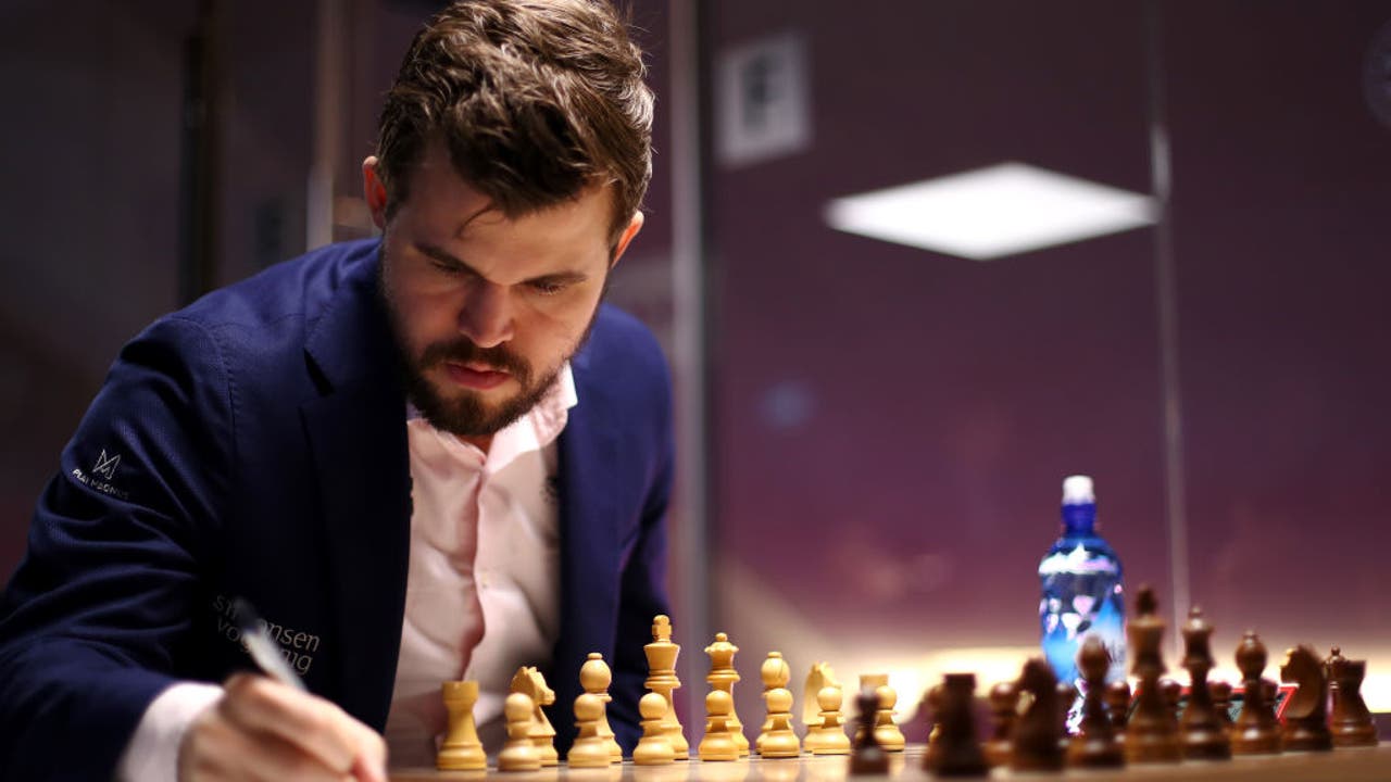Daniil Dubov leads - FIDE - International Chess Federation