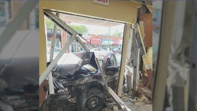 Car crashes into Queens KFC after shoplifting, carjacking incident