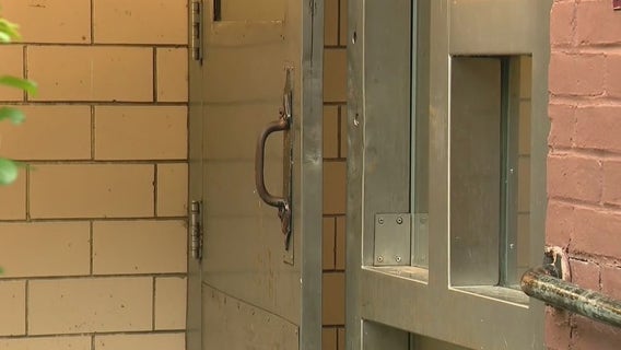 Many NYCHA buildings have broken locks, audit says