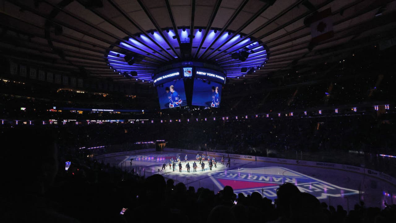 Madison Square Garden, the home of New York Rangers  New york rangers,  Rangers hockey, Madison square garden
