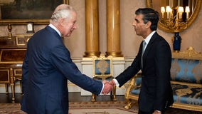 Rishi Sunak becomes UK prime minister after meeting with King Charles III