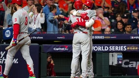 World Series: JT Realmuto's 10th inning home run lifts Phillies past Astros in Game 1