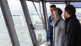 Princess Anne rides Staten Island Ferry to Manhattan