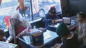Staten Island pizzeria faces criticism for feeding migrants
