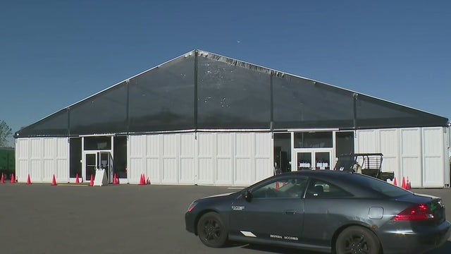 Migrants slow to use Randall's Island housing facility