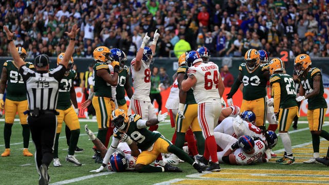 Giants shock Packers with 27-22 win in London