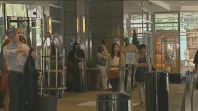 Tips on navigating the holiday travel chaos