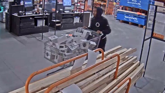 Man steals shopping cart full of thermostats from NYC Home Depot