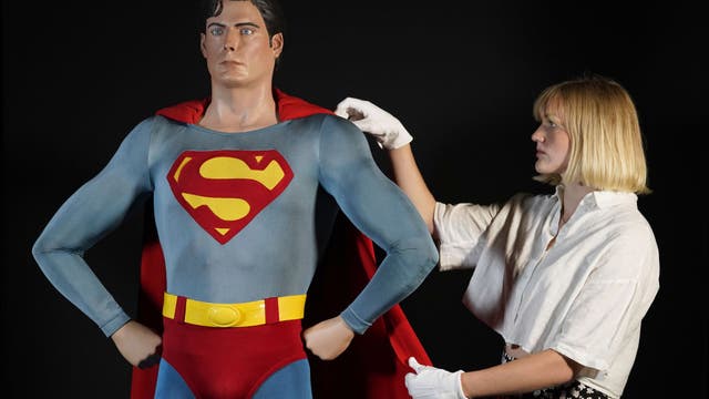 Original 'Superman' costume worn by Christopher Reeve sold for $350K