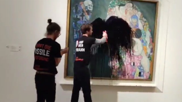 Environmentalists deface Gustav Klimt painting in Vienna museum