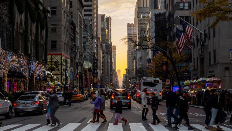 5th Avenue to close to car traffic in December for first time ever