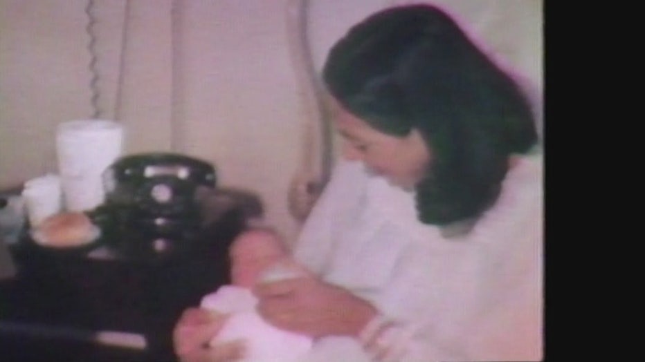 One of the twins born during the blackout of 1977.