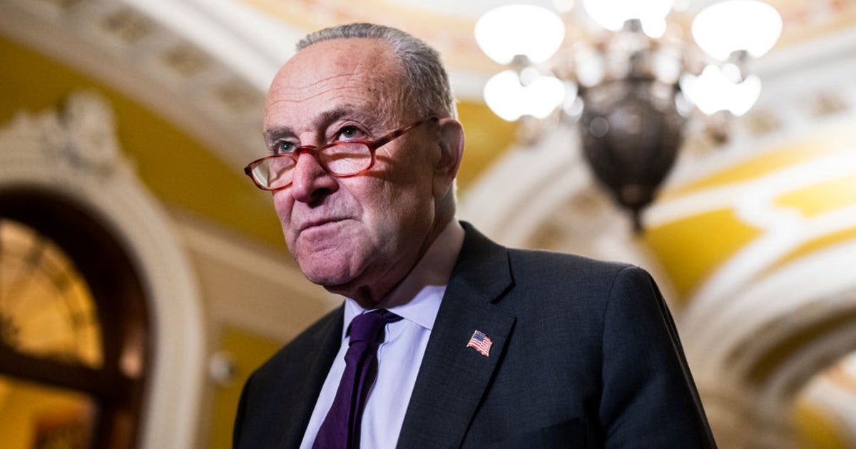 Schumer diz que bloqueará um esforço para renomear Penn Station em homenagem a Trump