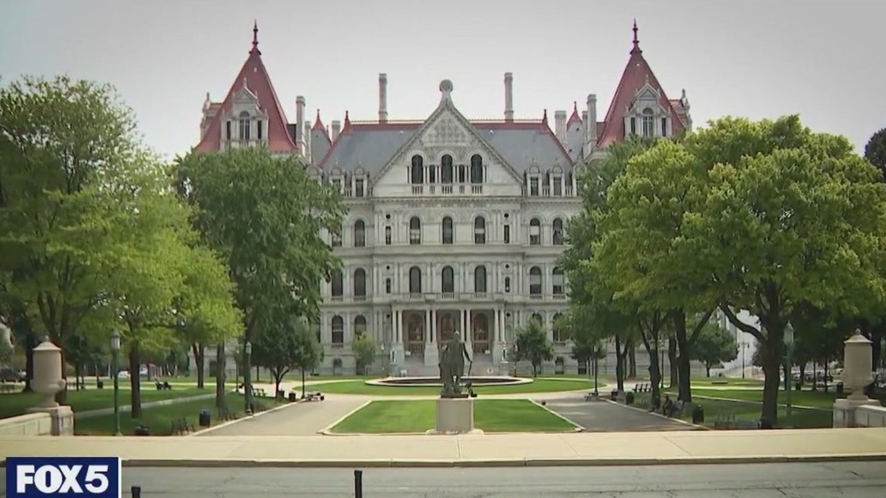 New York Lawmakers Give Themselves A Raise | FOX 5 New York