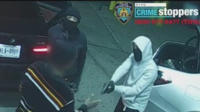 Suspects wanted for string of armed robberies across NYC: NYPD