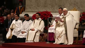 Pope on Christmas: Jesus was poor, so don't be power-hungry