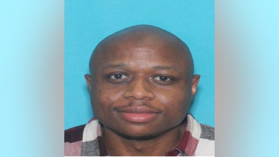 Man wanted in 'random' shootings of Philadelphia Parking Authority officer, NYC gas station employee