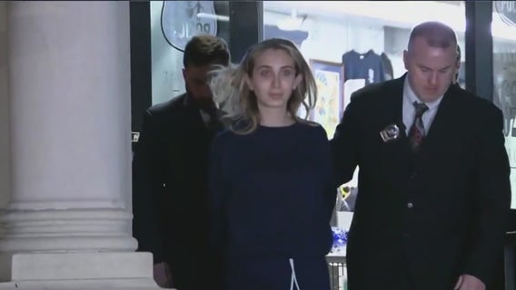 22-year-old aspiring model arrested, charged in deadly stabbing of 61-year-old father