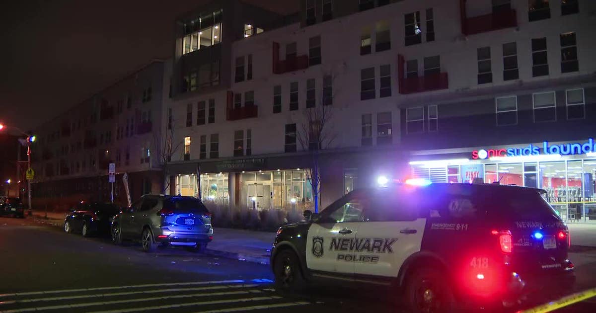 2 Newark police officers stabbed | FOX 5 New York
