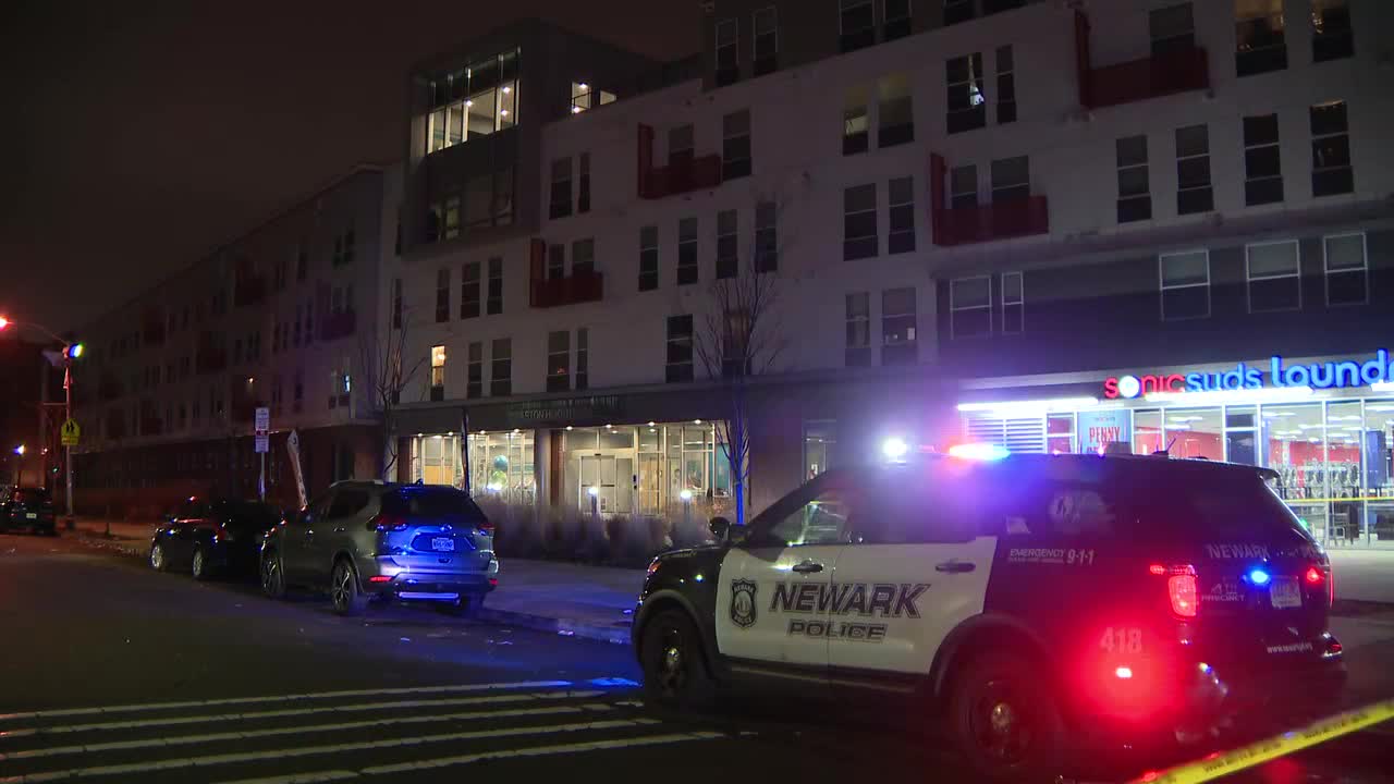 2 Newark police officers stabbed FOX 5 New York
