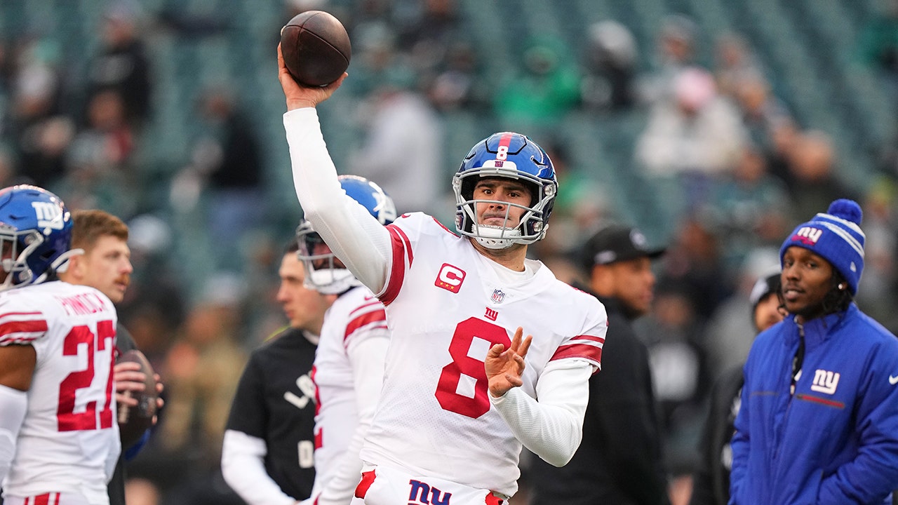 What channel is Giants vs. Vikings on today? Time, TV schedule for NFL Week  16 game