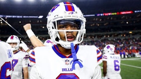 Bills' Damar Hamlin breathing on his own, able to talk after breathing tube removed, agent says