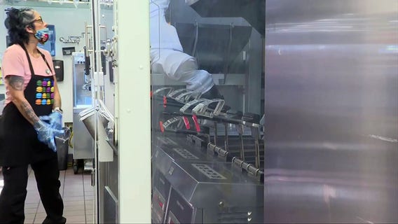 White Castle hiring robots to ‘give the right tools’ for serving more ‘hot and tasty food’