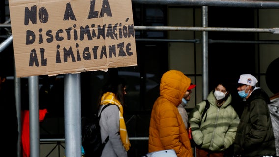 Migrants refusing to leave Hell's Kitchen hotel