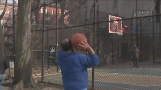 NYC cabbie now a viral streetballer