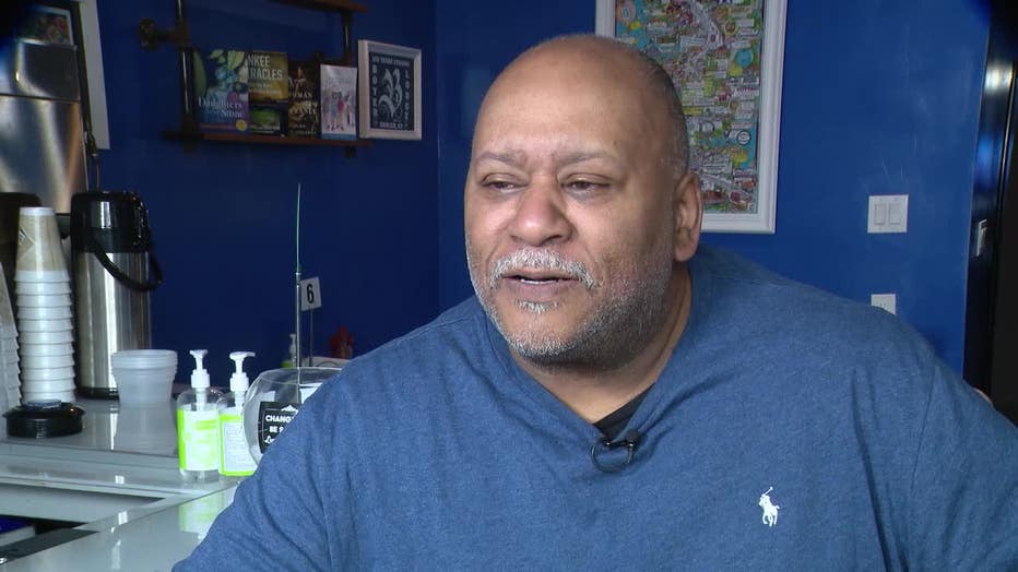 Darryl Lelie owns Seafood Kingz 2.
