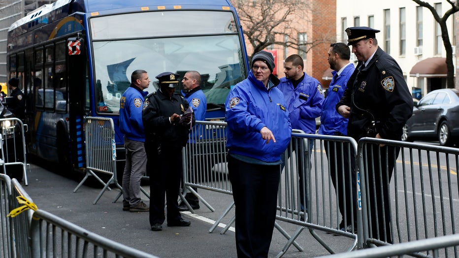 Migrants Camp Outside Of Manhattan Hotel