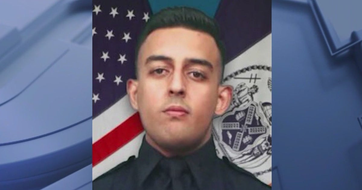 Off-duty NYPD officer shot during attempted robbery dies | FOX 5 New York