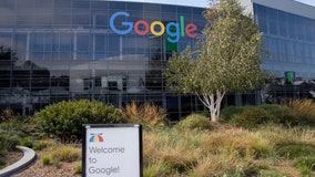 Google to have workers share desks to save money