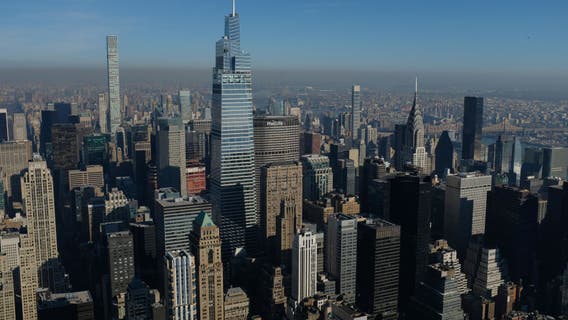 Roommate or risk? Experts caution against online connections in NYC