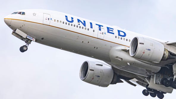 NJ man's lawsuit claims crew forced him out of plane bathroom, exposing his genitalia