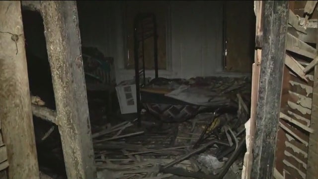 3 critical, 1 serious after fire sparked by lithium-ion battery in Manhattan