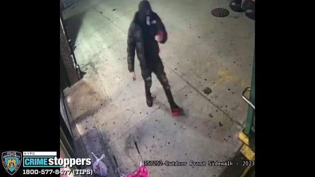 Man kicked down Bronx subway stairs, breaks both legs in unprovoked attack