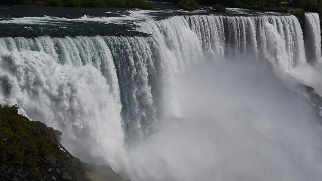 Mom climbed over railing before plummeting over a cliff at Niagara Falls with 5-year-old son