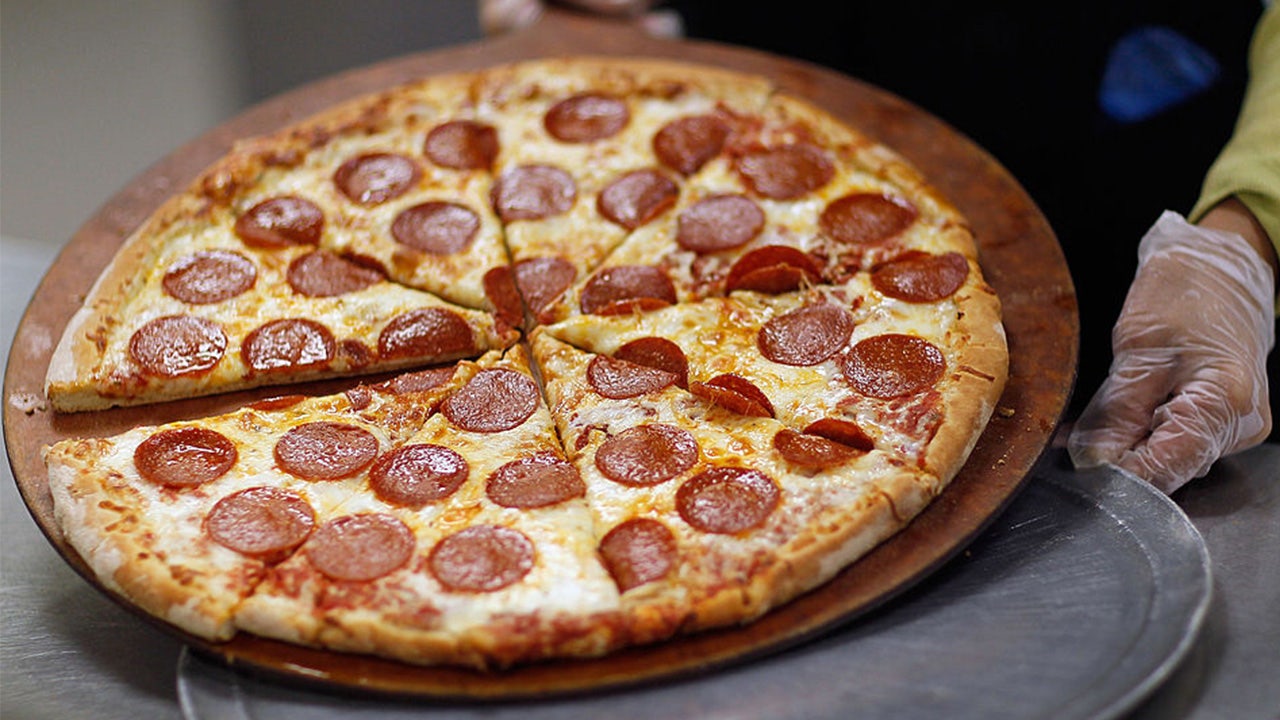 Cuts & Slices: Where cultures collide on one pizza pie - Vimarsana News