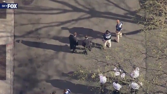 Man with knife shot by officers in Queens: NYPD